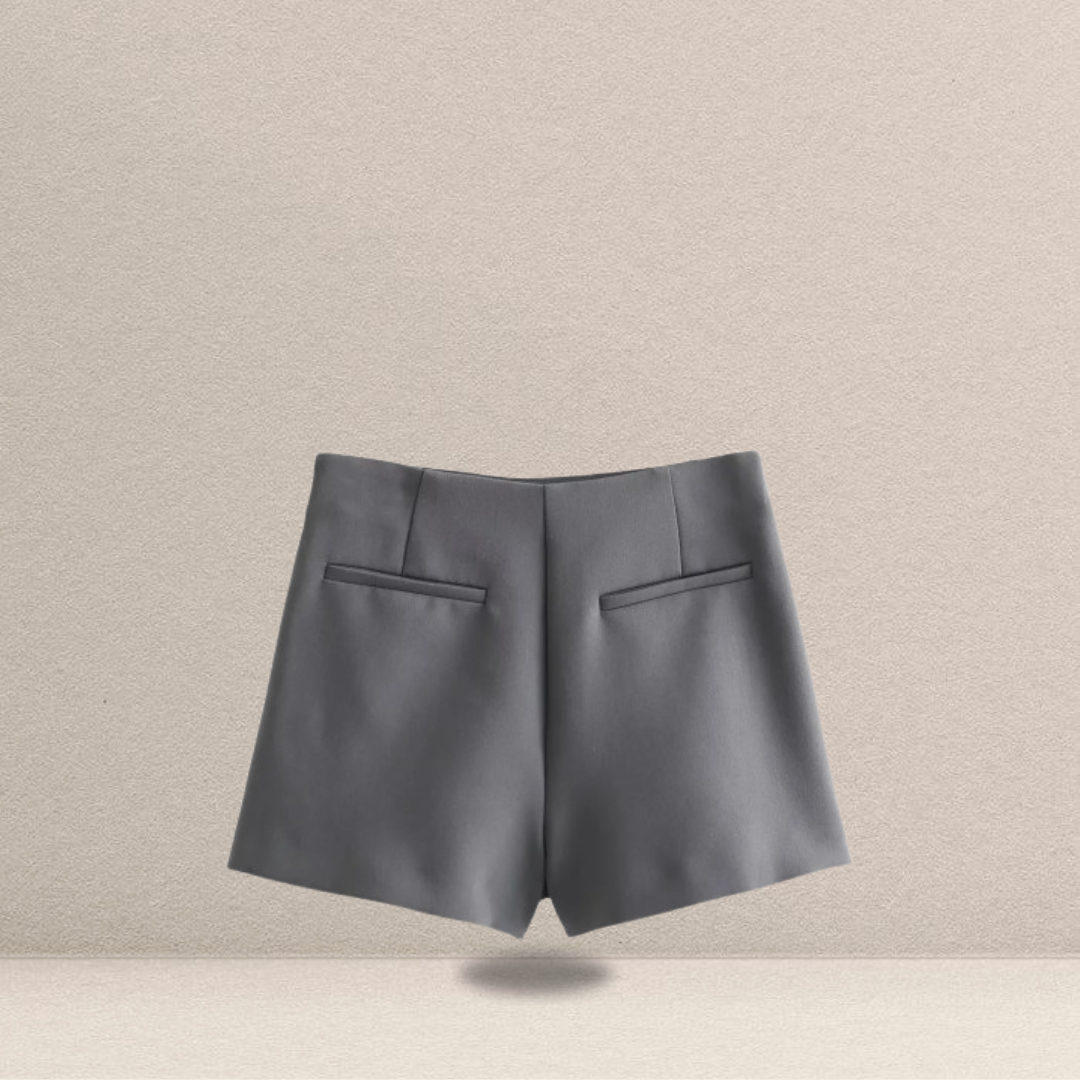 Short Clássico com Detalhe em Fivela – Elegância e Sofisticação para Qualquer Ocasião